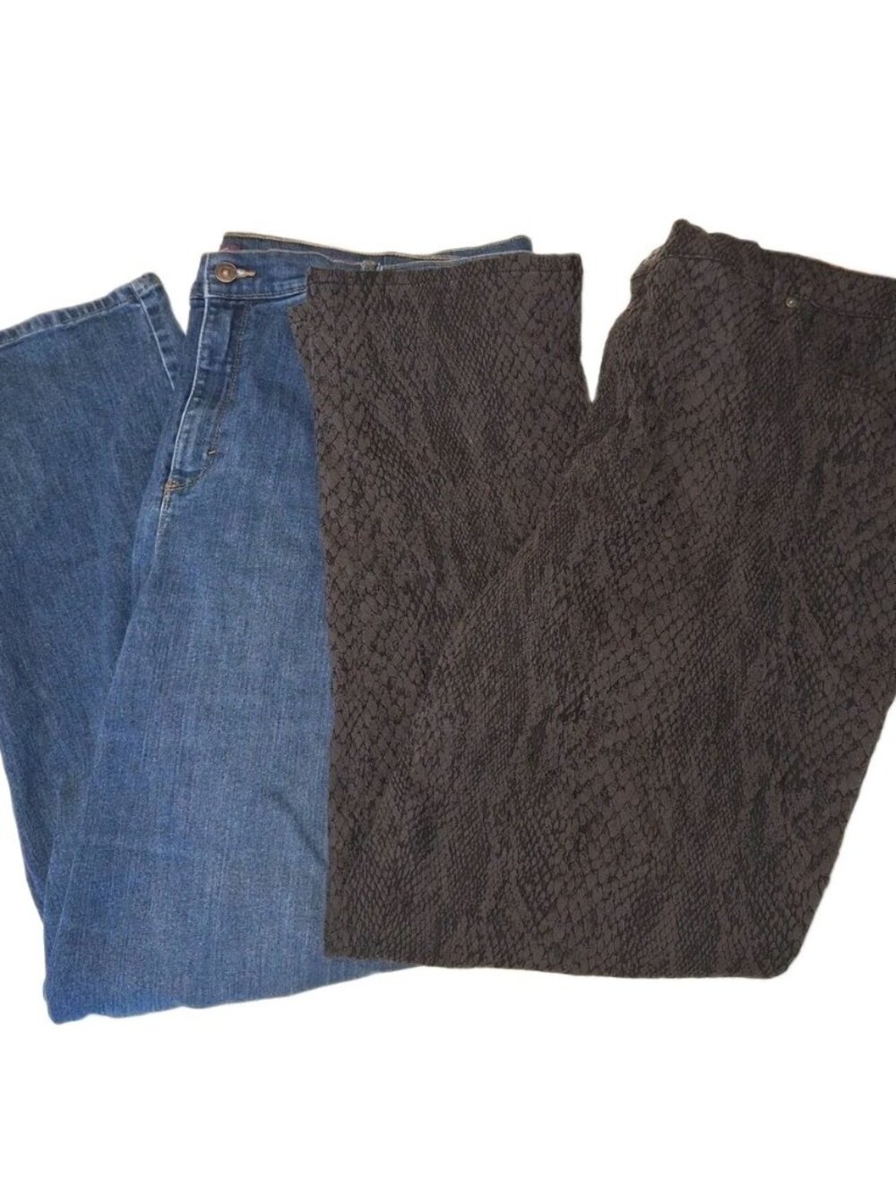 Gloria Vanderbilt Women's Blue Black Size 22W Jeans 44x30 Lot Of TWO